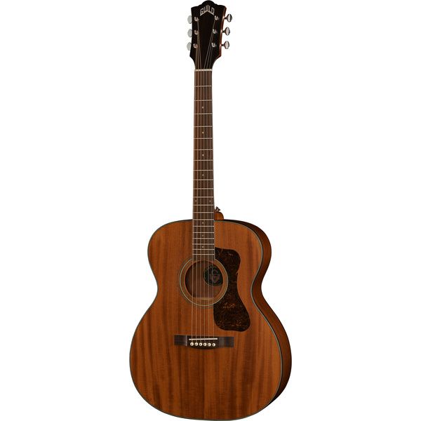 Guild OM-320 Natural with Gig Bag – Orchestra Acoustic Guitar with Solid Sitka Spruce Top